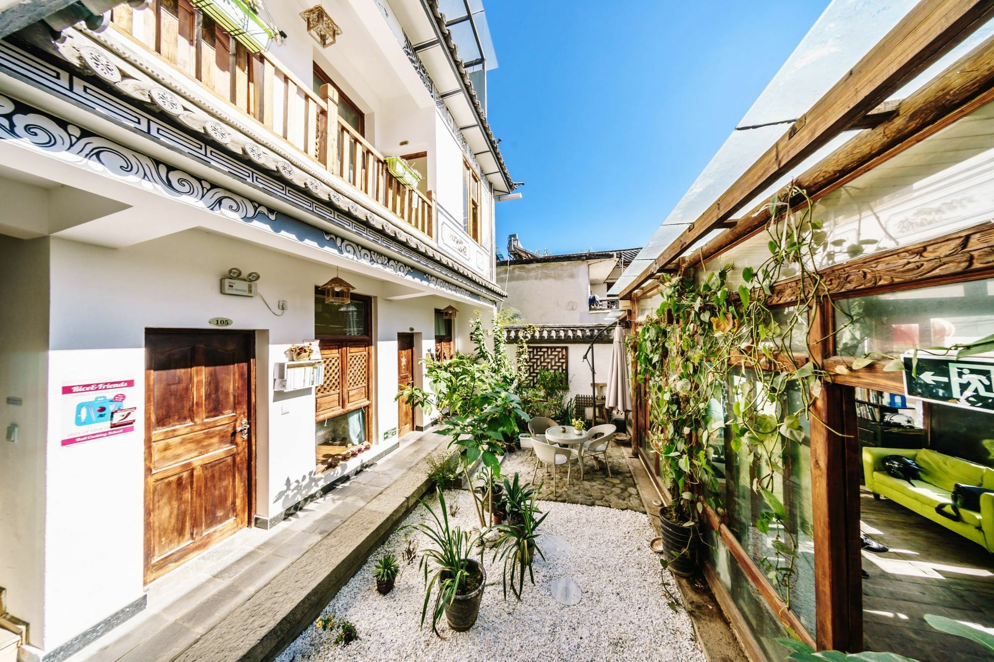 Summer Flowers Inn Дали Экстерьер фото